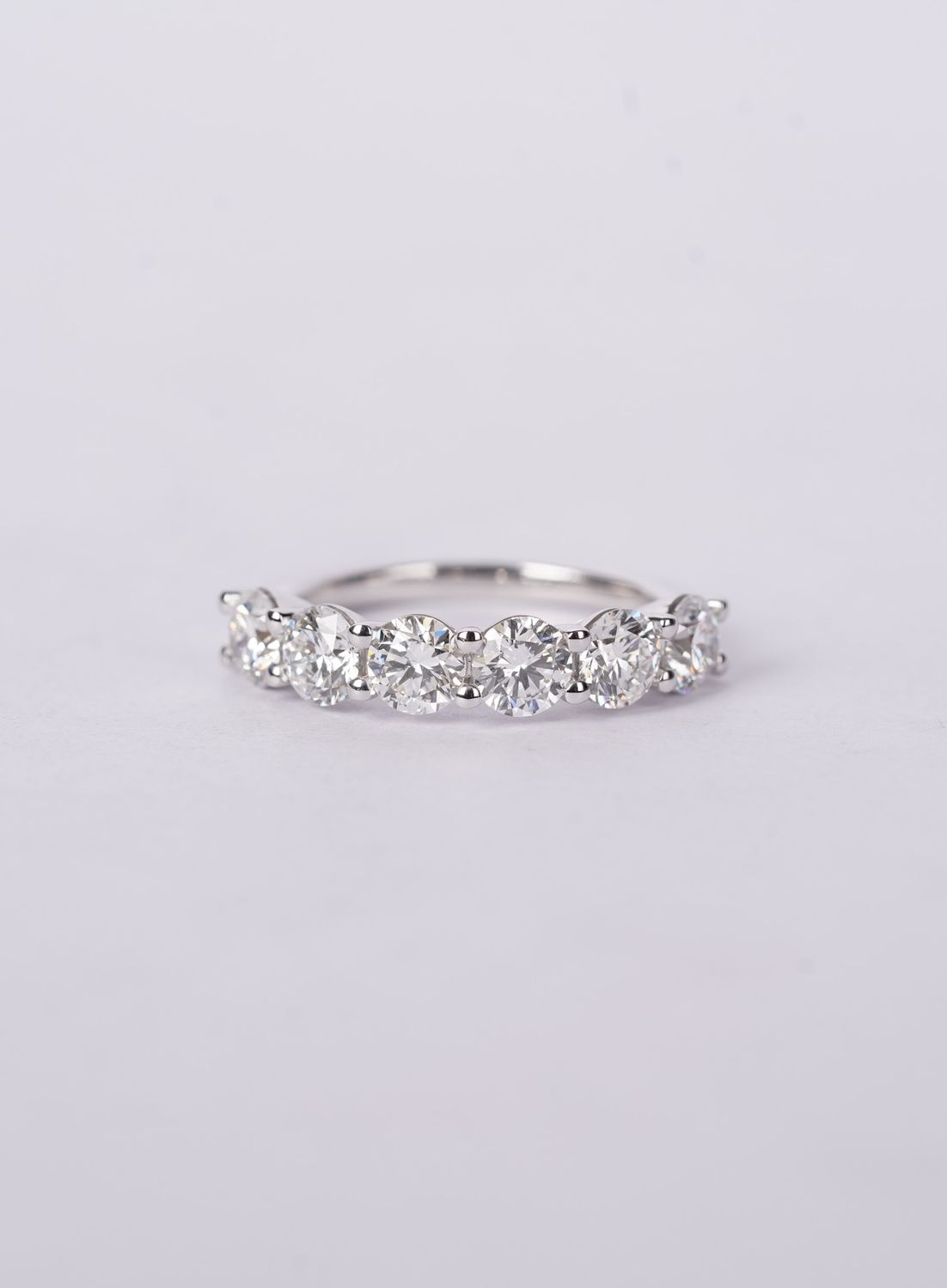 NDTT- 14KW 3.68g 2.04ctw E/VVS1 GIA Round Diamond Stackable Band (size 6)