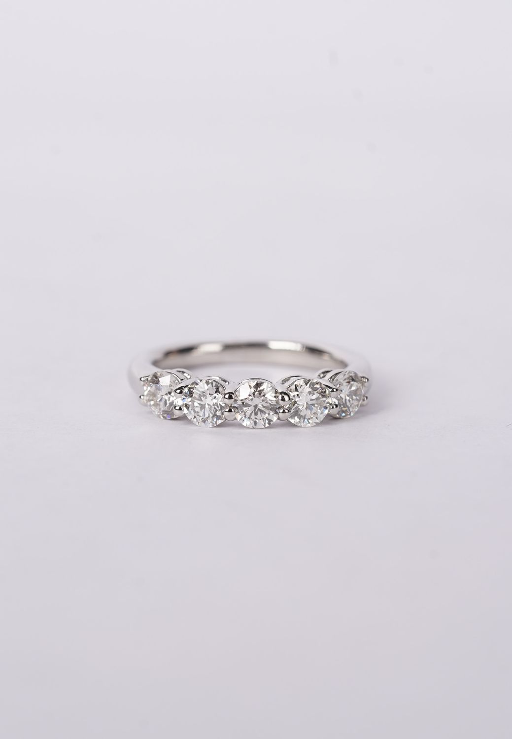 AAET- Platinum 6.35g 1.50ctw H-I/SI1-SI2 Round Diamond 5-Stone Band (size 6.5)