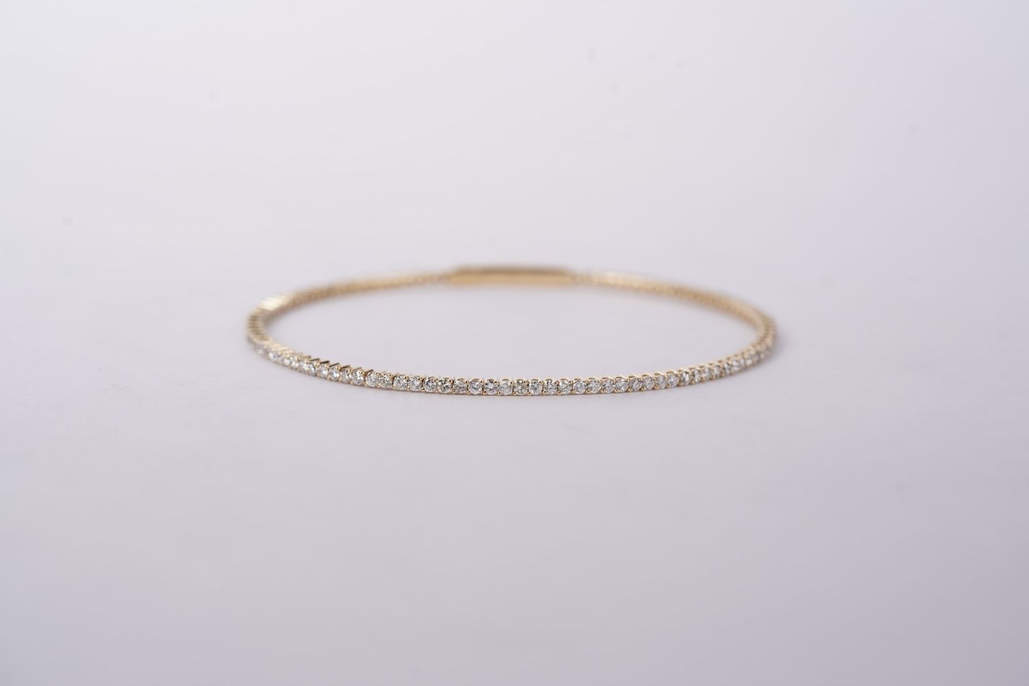 VNAT- 14KY 4.82g 1.83ctw Diamond Flex Bangle