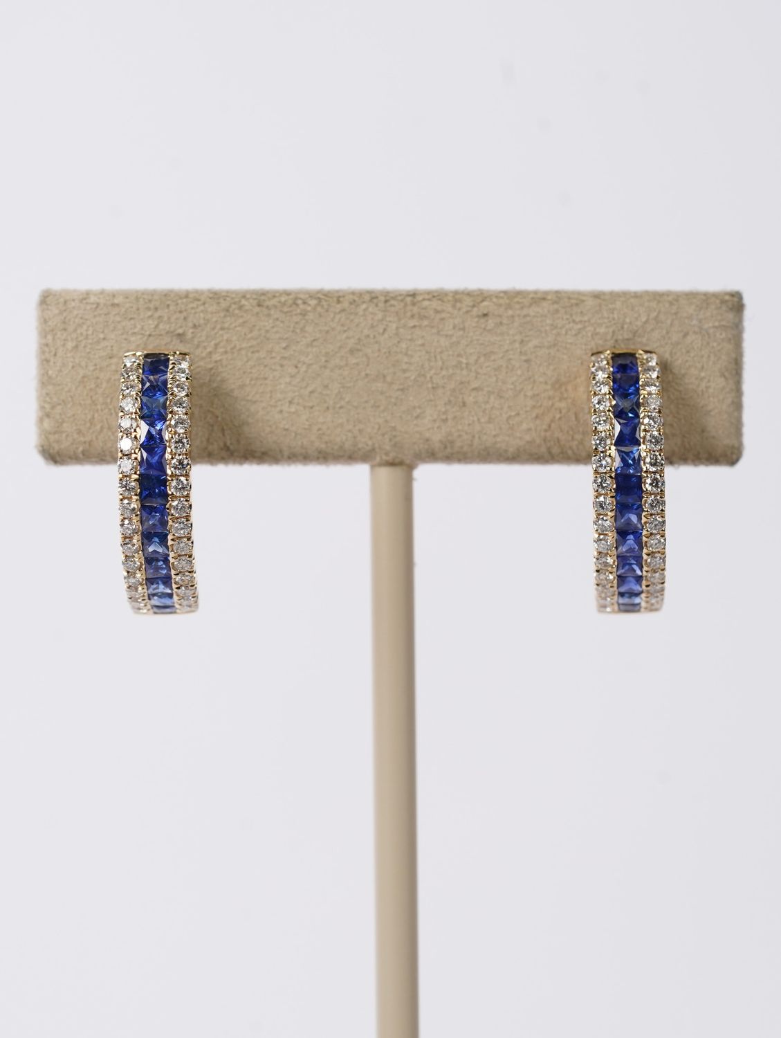 VVTT- 14KY 5.19g 1.12ctw Sapphire .57ctw Diamond Fashion Hoop Earrings