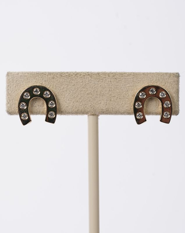 DETX- 14KY 2.85g .24ctw Diamond Horseshoe Stud Earrings