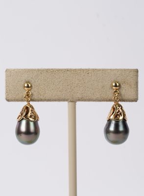 NETX- 18KY 4.82g 9.5mm Tahitian Pearl Dangle Earrings