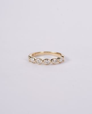 VEIL- 14KY 2.44g .75ctw G/VS2 Oval Diamond Bezel Stackable Band (size 6.5)