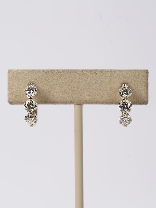 VDTT- 14KY 3.22g 1.53ctw Diamond Huggie Hoop Earrings