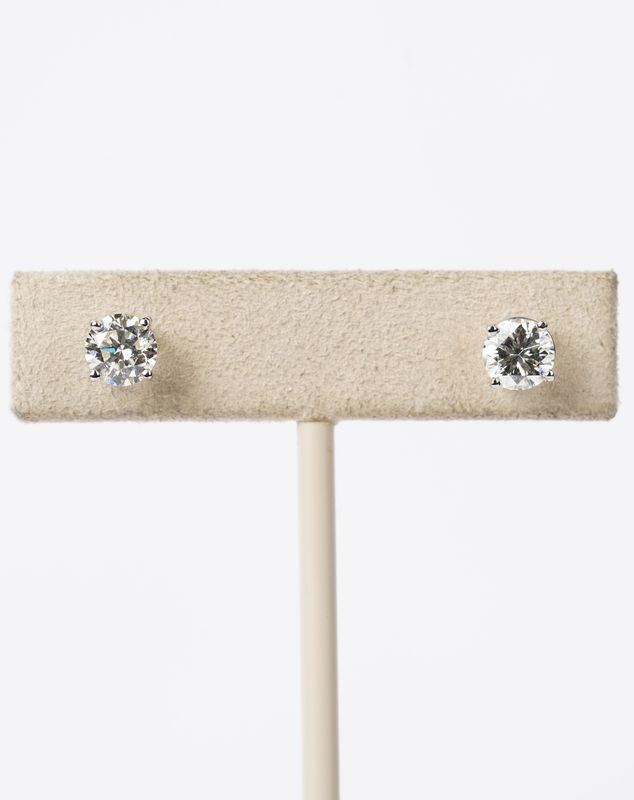 VRTT- 14KW 1.42ctw H-I/SI2 Round Diamond Stud Earrings