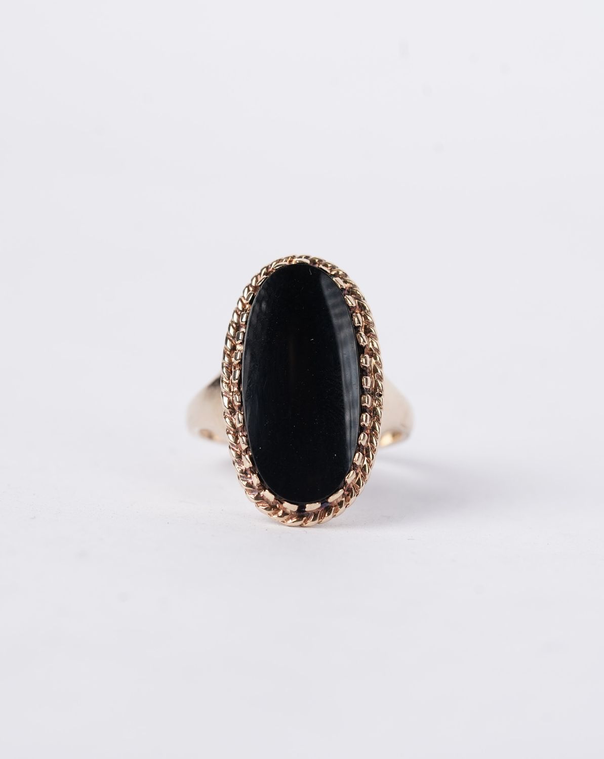 DTTX- 10KY 5.26g Black Onyx Vintage Ring (size 6.5)