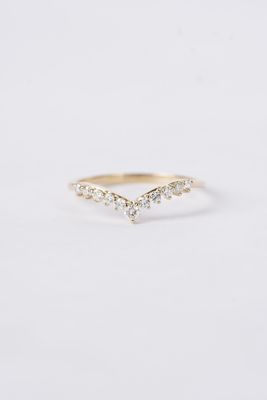 ABE- 14KY 1.34g .26ctw Diamond V-Band (size 7)