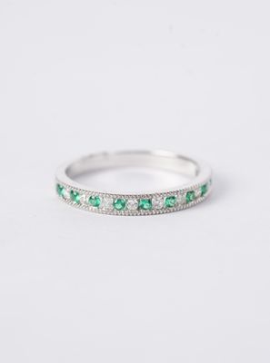14KW 2.10g .38ctw Emerald &amp; Diamond Stackable Band (size 7)