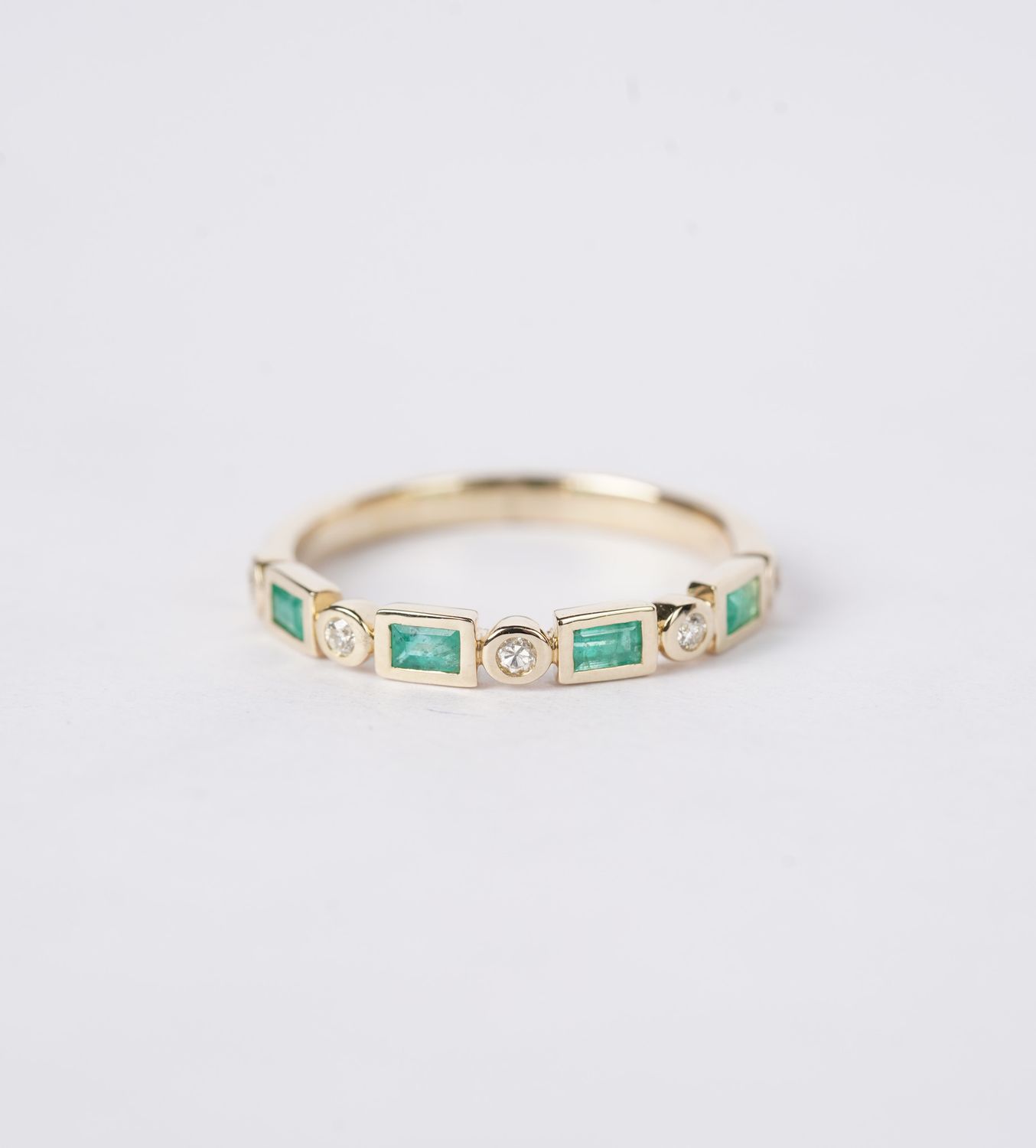 ALIX- 14KY 2.22g .36ctw Emerald &amp; Diamond Stackable Band (size 7)