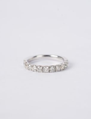 14KW 2.70g .90ctw Diamond U-Prong Stackable Band (size 6.5)