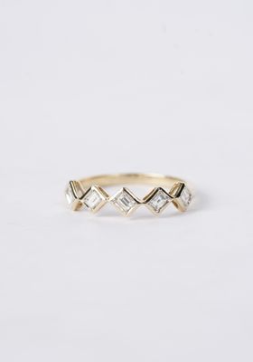14KY 2.00g .30ctw Baguette Diamond Fashion Ring (size 7.5)