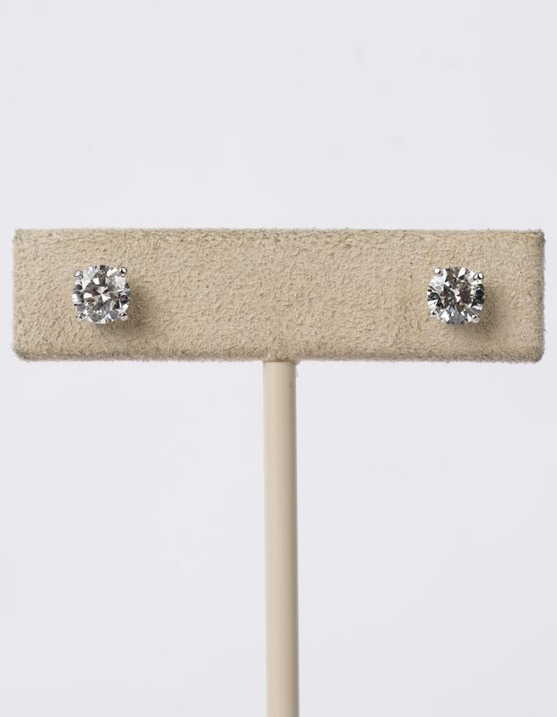 14KW 1.10ctw G-H/SI1-SI2 Round Diamond Stud Earrings