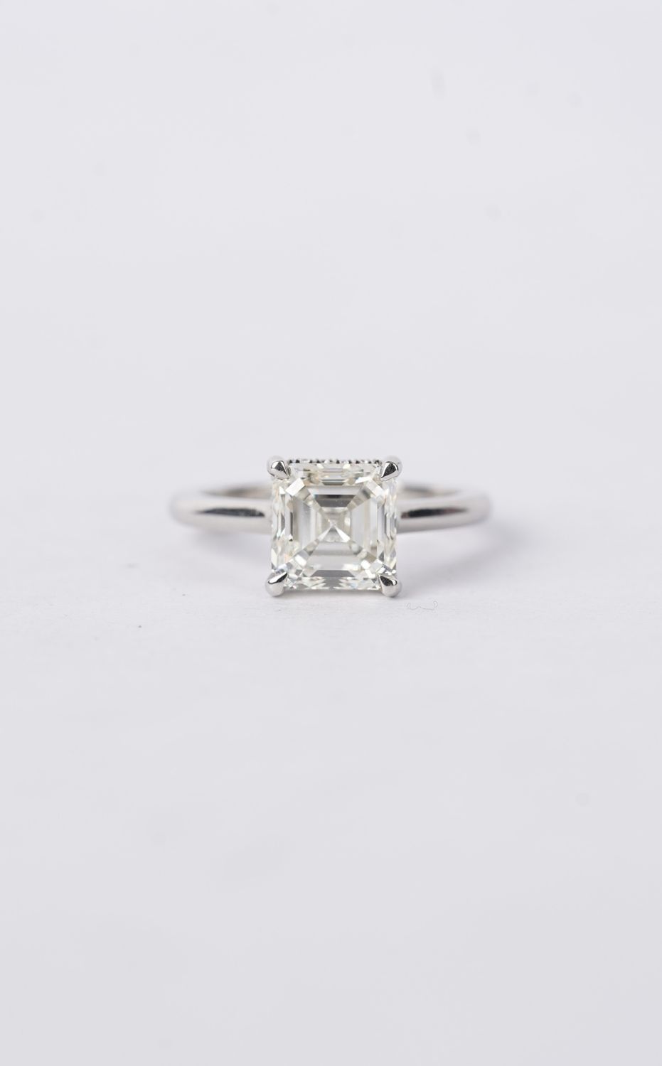 VBTPT- Platinum 4.80g 2.61ctw (2.52ctr) I/VS2 GIA Asscher Diamond Hidden Halo Engagement Ring (size 5)