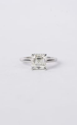 VBTPT- Platinum 4.80g 2.61ctw (2.52ctr) I/VS2 GIA Asscher Diamond Hidden Halo Engagement Ring (size 5)