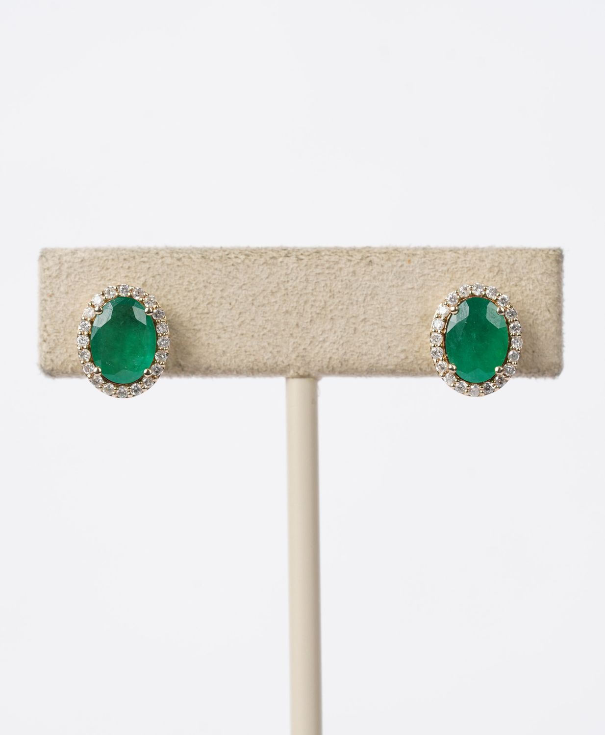 ETTX- 14KY 2.00g 2.44ctw Oval Emerald &amp; Diamond Halo Earrings