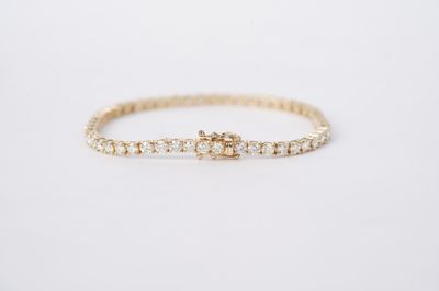 14KY 9.06g 6.00ctw H-I/SI1-SI2 Round Diamond Tennis Bracelet  7"