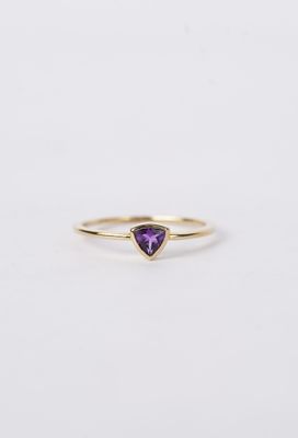 10KY 1.05g .20ct Amethyst Bezel Fashion Ring (size 7)