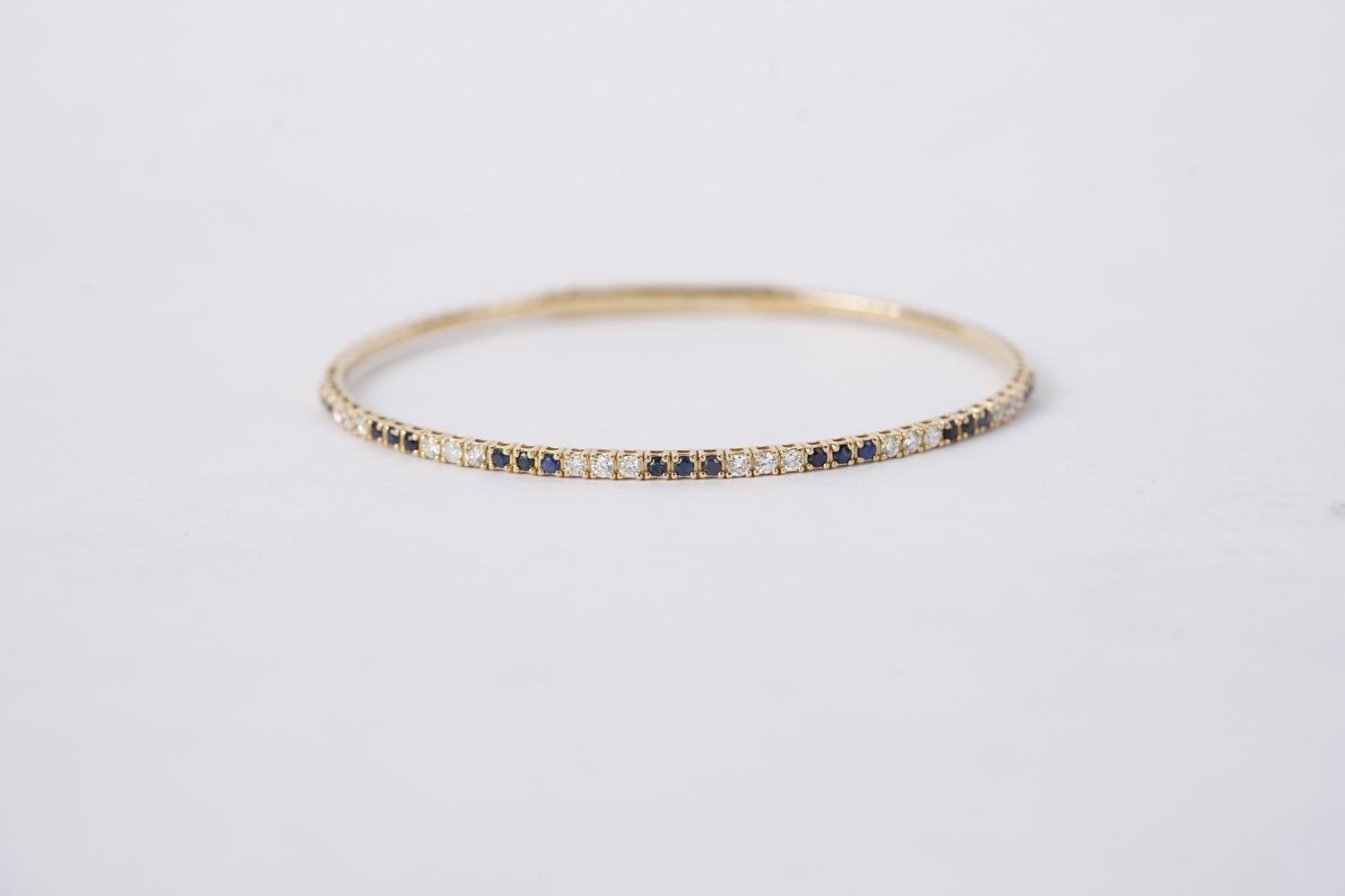 VAVE- 14KY 5.47g 1.05ctw Sapphire &amp; Diamond Flex Bangle Bracelet