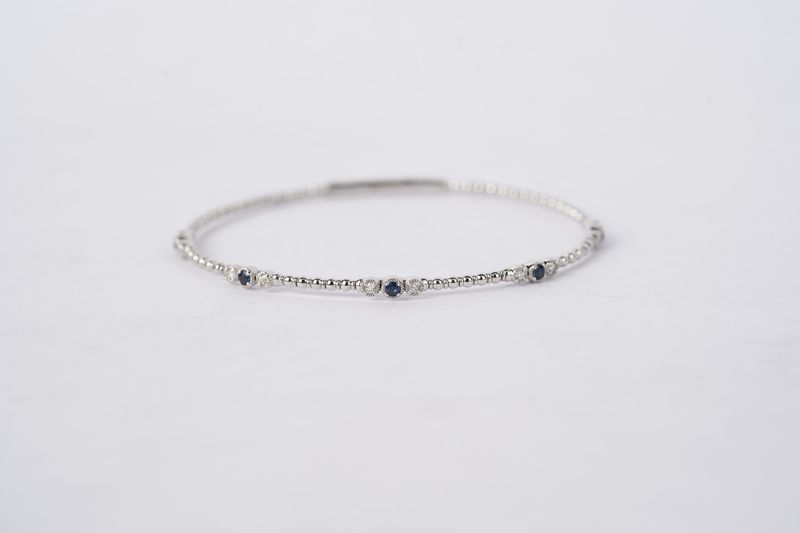 LATX- 14KW 5.21g .45ctw Sapphire &amp; Diamond Flex Bangle Bracelet