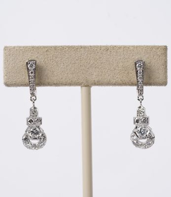 BETX- 14KW/Plat 4.11g .90ctw Diamond Vintage Dangle Earrings