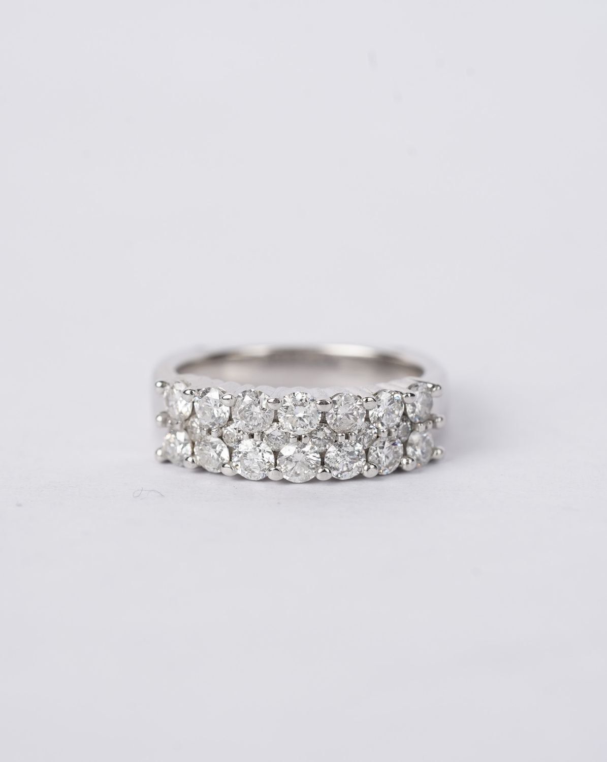 VATT- 14KW 6.63g 1.10ctw Double Row Diamond Band (size 7)