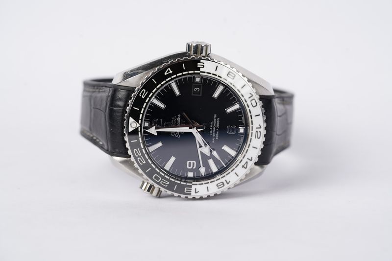 DETT- Omega Seamaster Planet Ocean 43.5mm