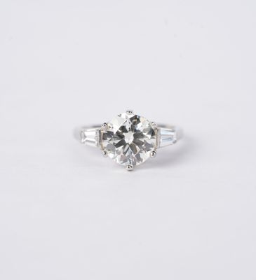 AETPT- Platinum 5.92g 3.37ctw (2.83ctr) J/VS1 European Diamond Vintage Ring (size 6.25)