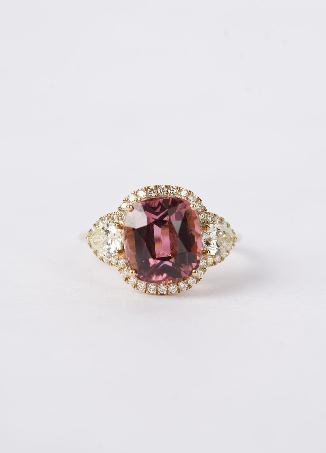 AART- 14KY 3.83g 5.78ctw (4.88ctr) Tourmaline &amp; Diamond Halo Fashion Ring (size 6.5)