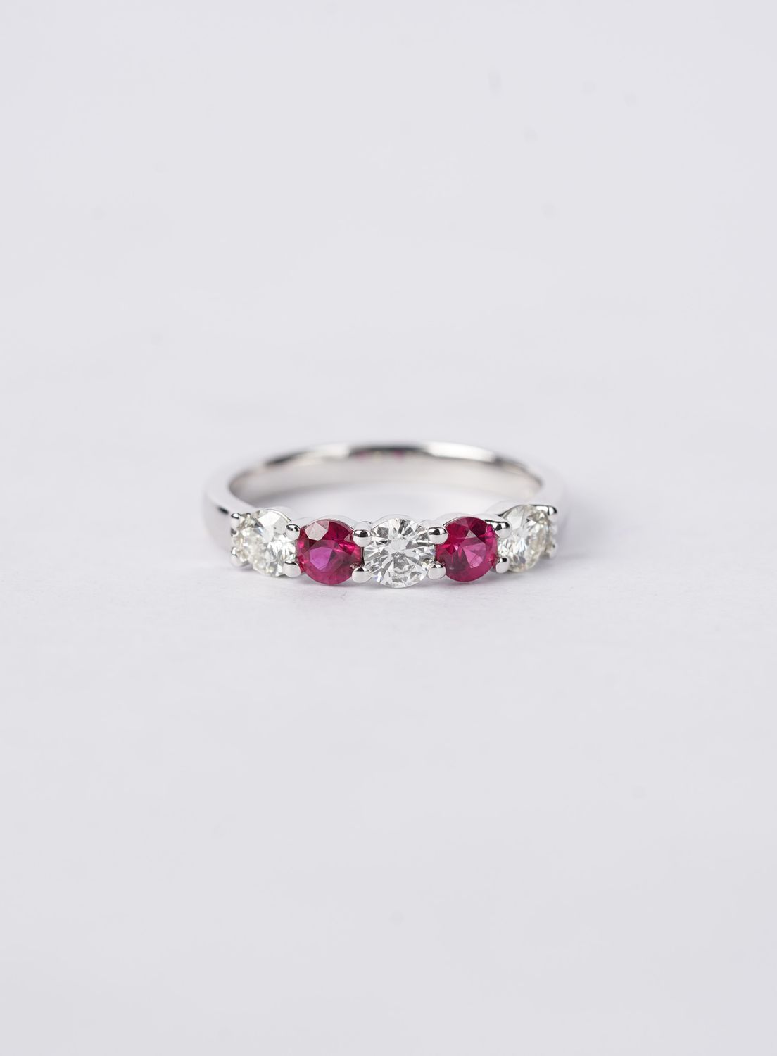 VTIT- 14KW 2.77g 1.00ctw Ruby &amp; Diamond Stackable Band (size 6.5)