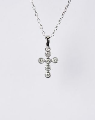 NAEX- 14KW 1.53g .13ctw Diamond Bezel Cross Necklace 18"