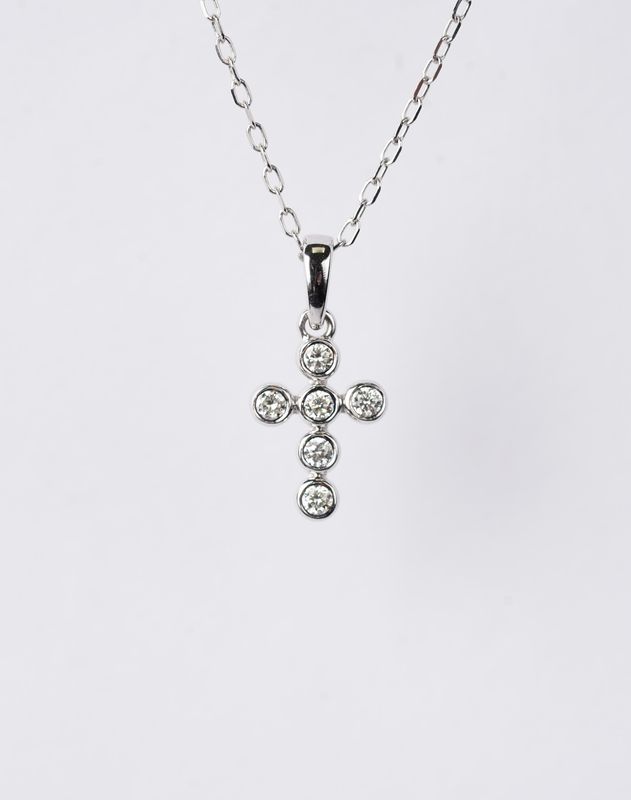 Diamond Bezel-Set Cross Necklace in 14k White Gold | 18"