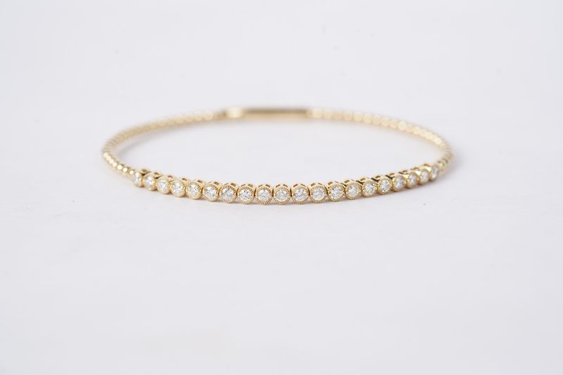 .80 Carat Diamond Flex Bangle Bracelet in 14k Yellow Gold