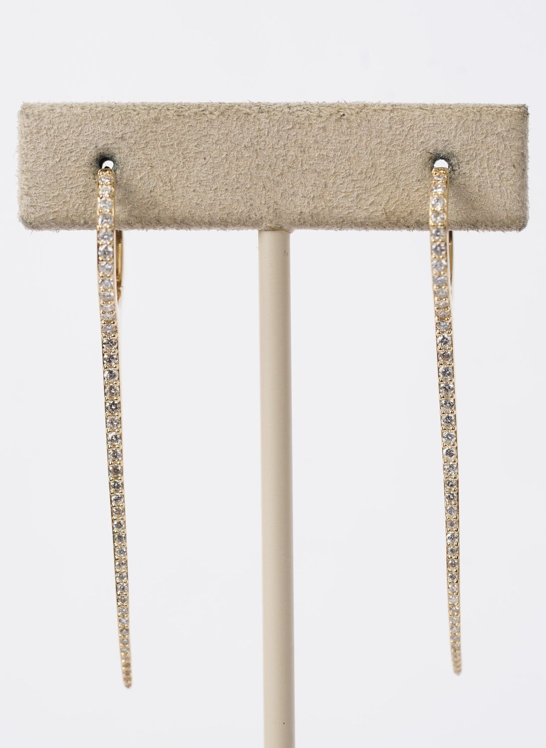 .57 Carat Diamond Vertical Drop Dangle Earrings in 18k Yellow Gold