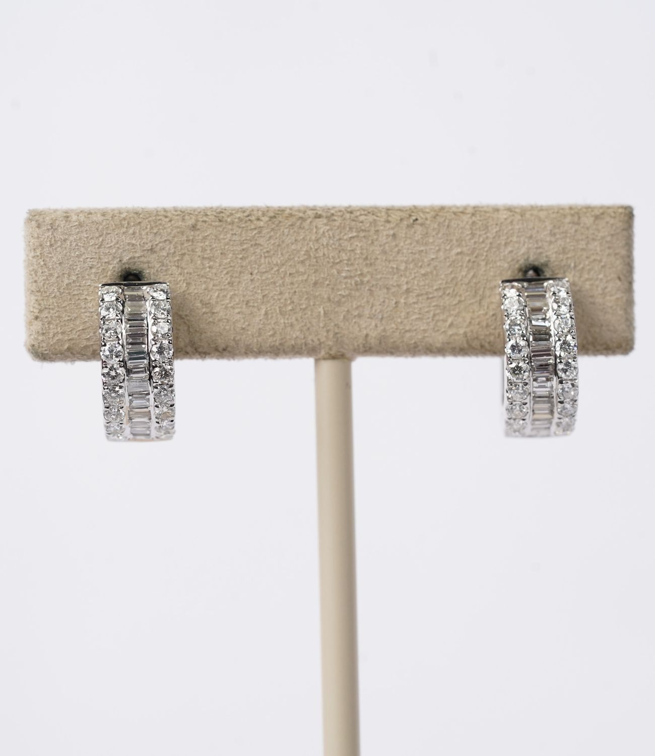 1.35 Carat Diamond Baguette and Round Huggie Hoop Earrings in 18k White Gold
