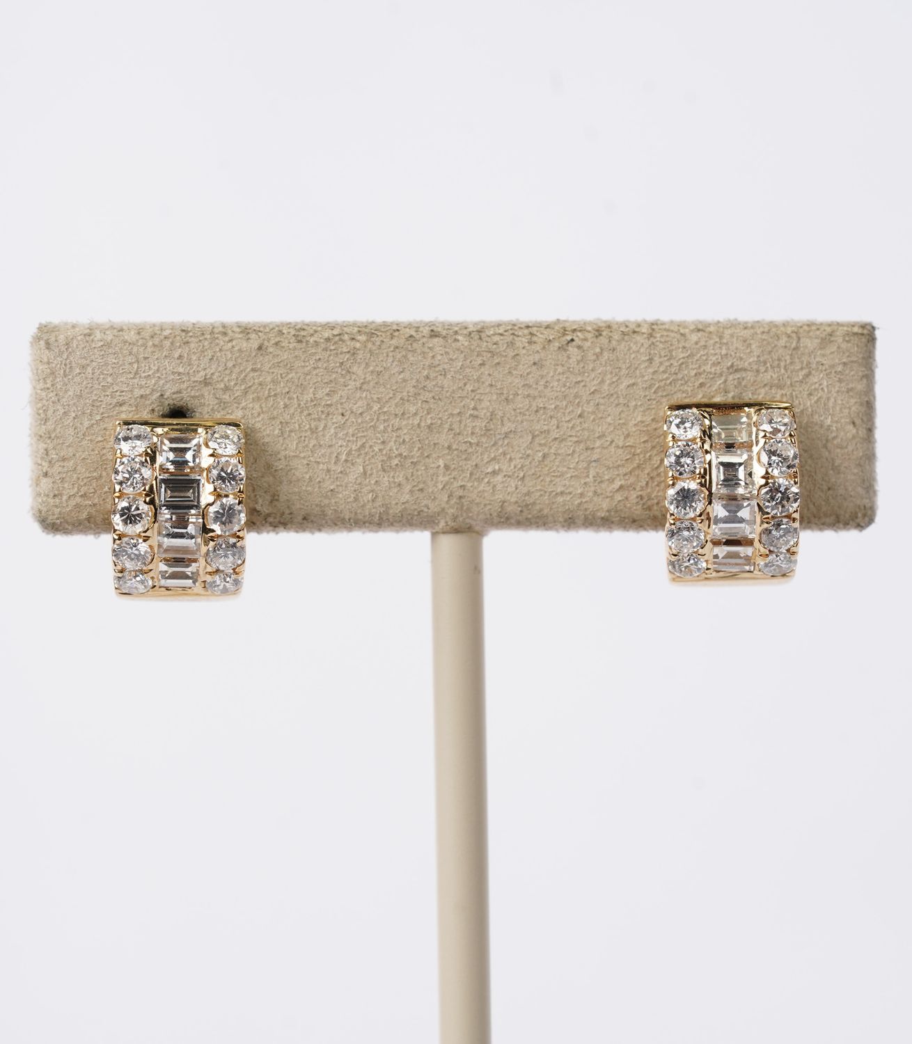 1.80 Carat Baguette and Round Diamond Huggie Hoop Earrings in 18k Yellow Gold