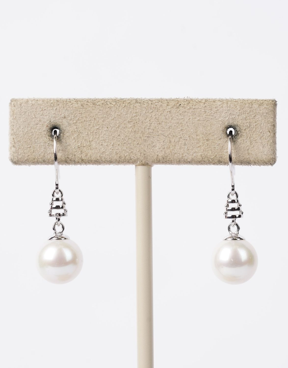 Fresh Water Pearl Dangle Earrings in 14k White Gold | 8.5-9mm