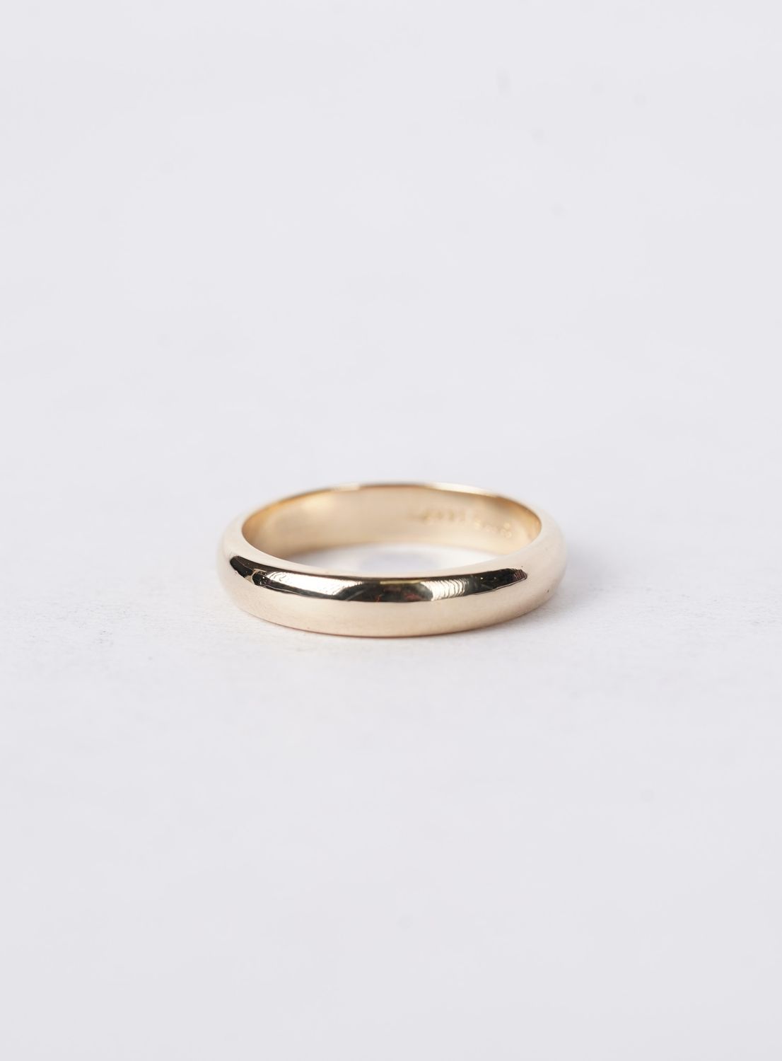 4mm Wedding Band in 14k Yellow Gold