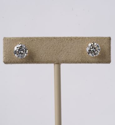 2.03 Carat GIA Round Diamond Stud Earrings in 14k Yellow Gold