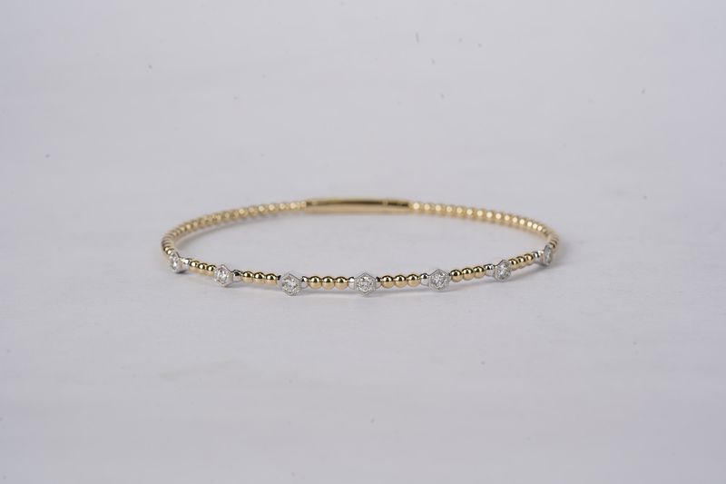 LTTX- 14KWY 5.46g .36ctw Diamond Flex Bangle Bracelet