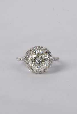 VVTPT- 14KW 4.88g 4.80ctw (4.10ctr) K/I1 Round Diamond Halo Engagement Ring (size 6.5)