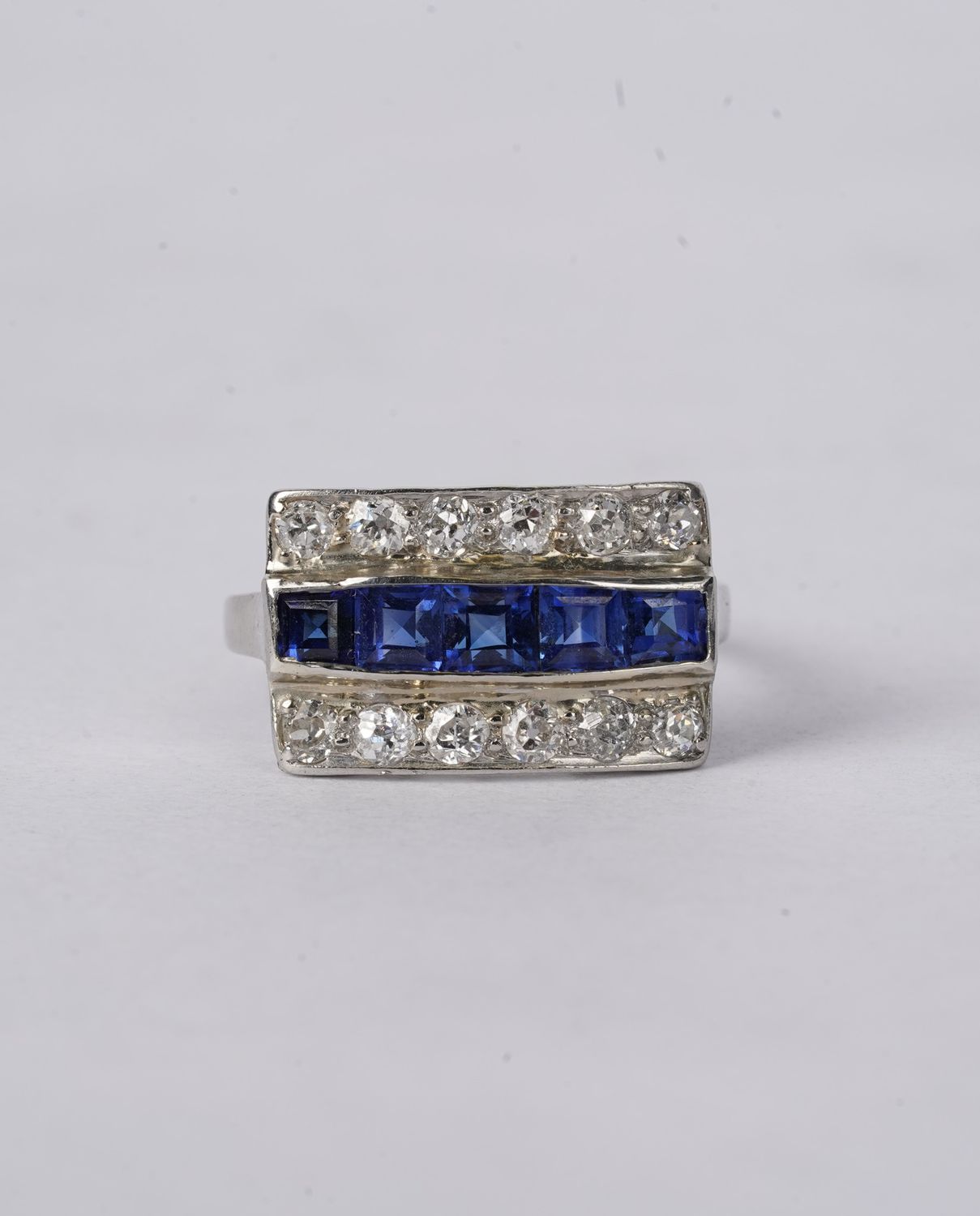 VTPT- Platinum 5.73g 1.00ctw Synthetic Sapphire &amp; Diamond Vintage Ring (size 8.5)