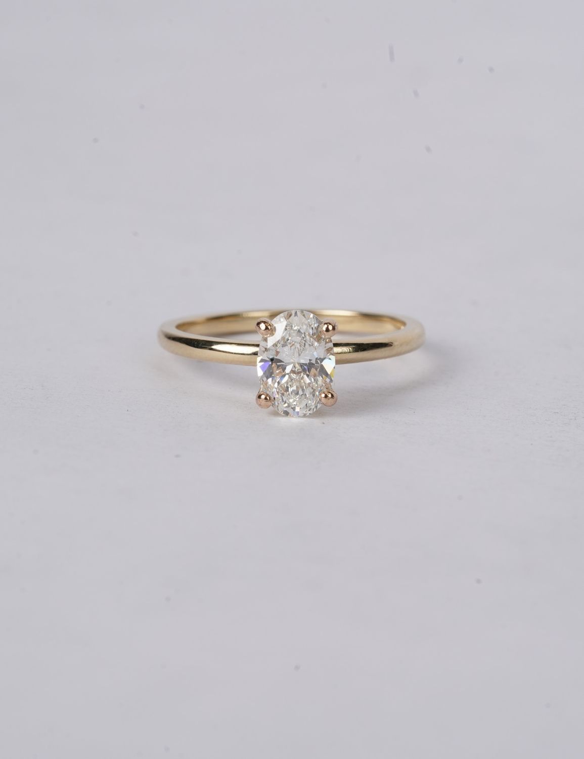 ATPT- 14KY 2.42g 1.01ct G/VS2 GIA Oval Diamond Solitaire Engagement Ring (size 7)