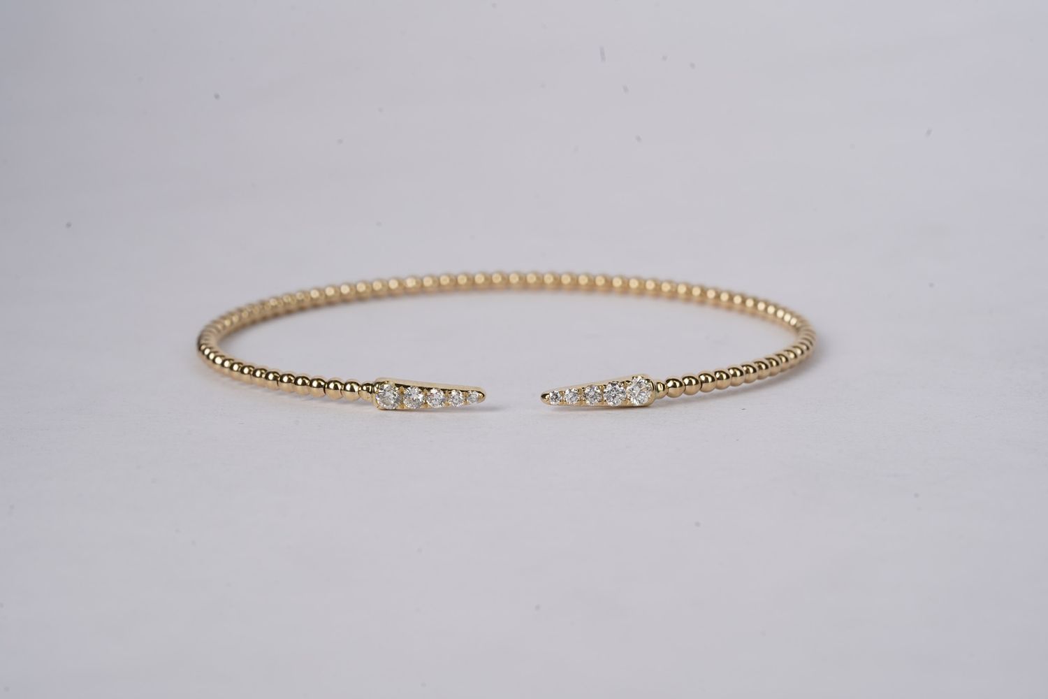 ENTX- 14KY 2.16g .29ctw Open Diamond Fashion Bangle Bracelet