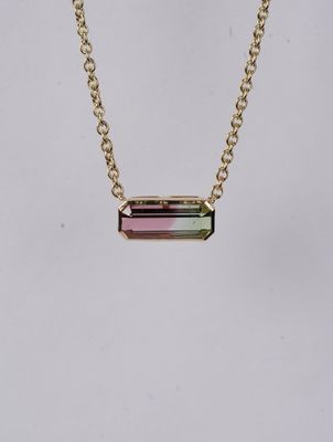 IBEX- 14KY 5.62g 2.24ct Watermelon Tourmaline Bezel Necklace 16-18"