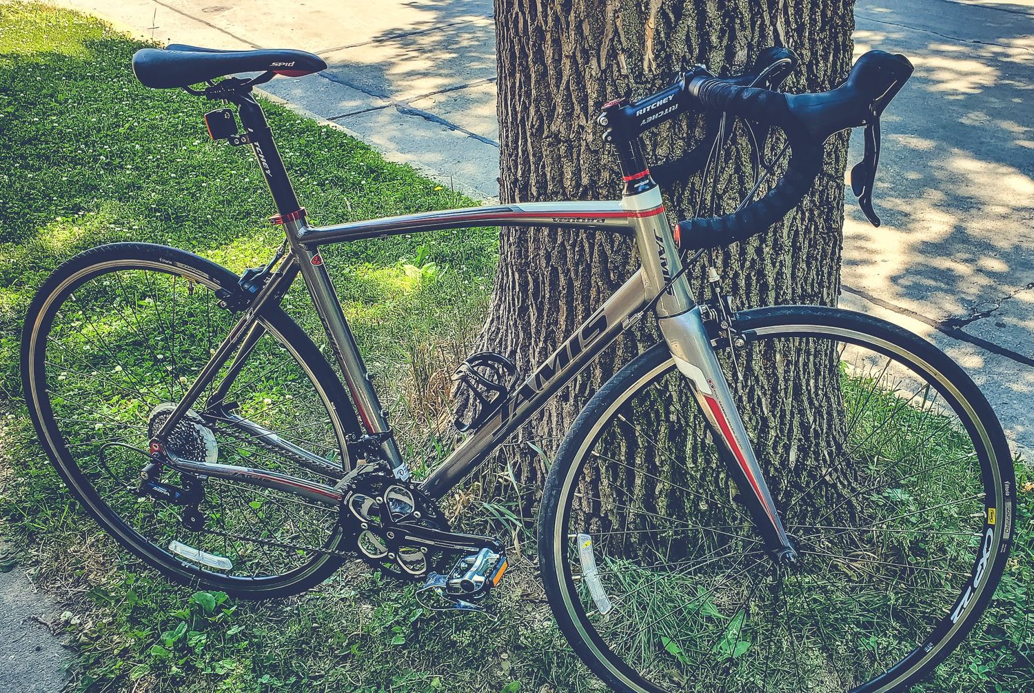 USED CONSIGN 2013 Jamis Ventura Comp Palladium 54CM