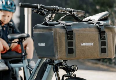 Yuba, Grab &amp; Go Bag, Roll Top Front Bag For FastRack and Bread Basket
