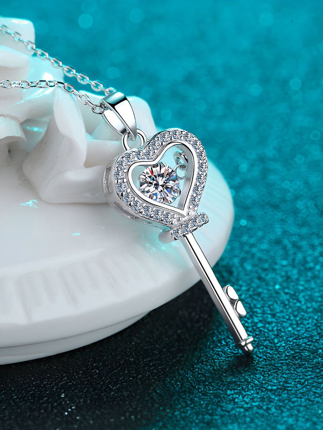 Elegant Key Design Moissanite Diamond Necklace