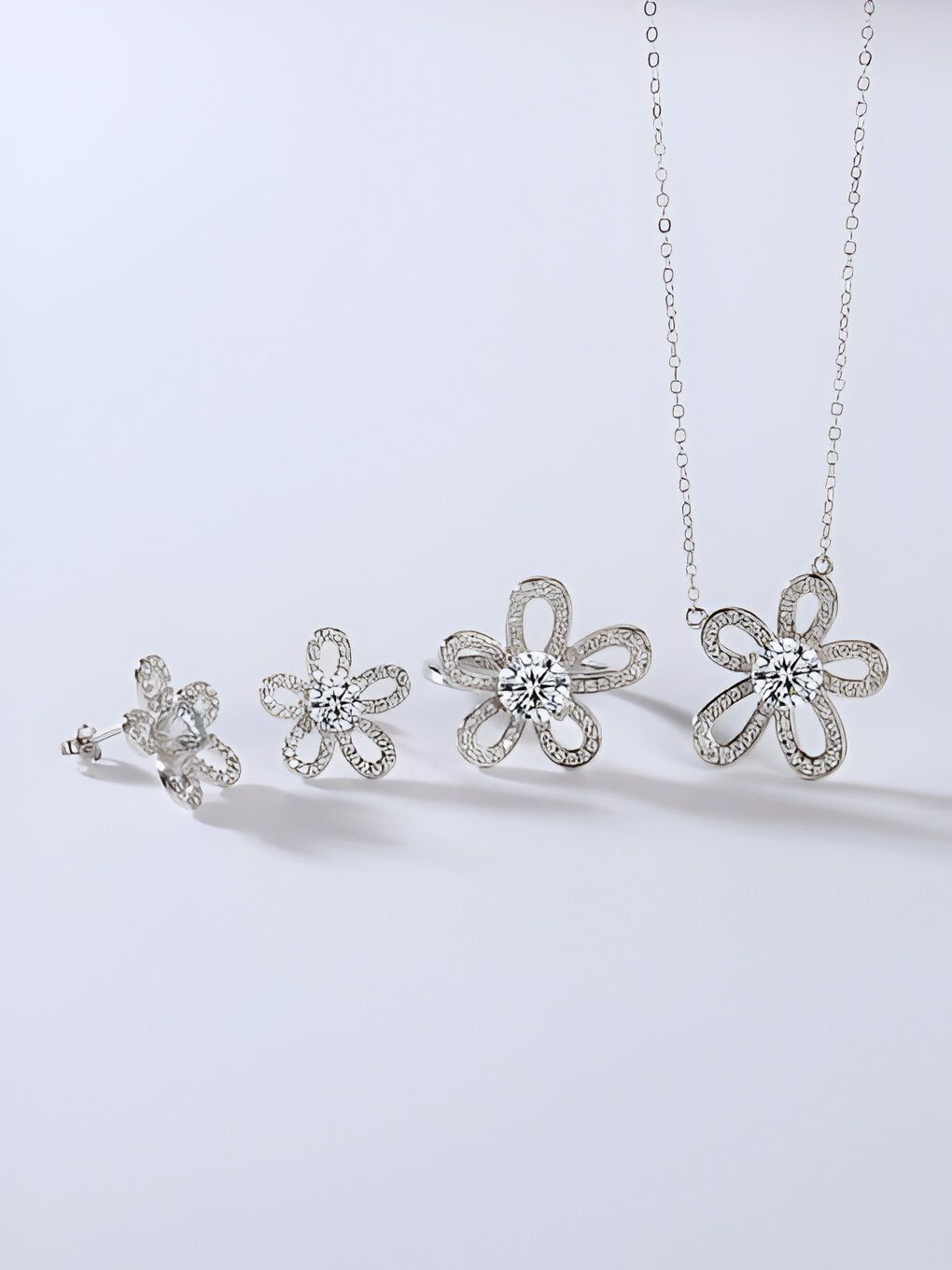 Elegant Moissanite Diamond Flower Design Jewelry Set