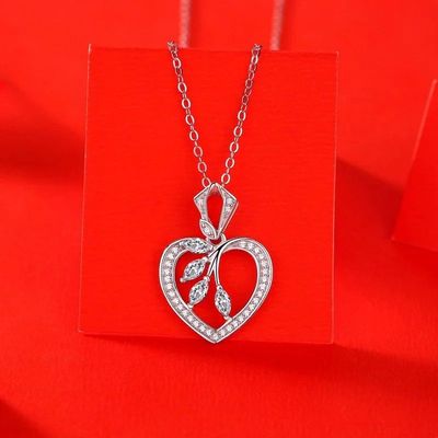 Elegant Heart Design Moissanite Diamond Necklace