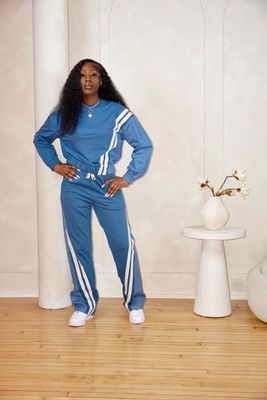 Effortless Blue 2